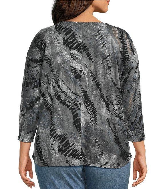 Leo & Nicole Plus Size Jacquard Multi Color Print Crew Neck 3/4 Dolman Sleeve Top Product Image