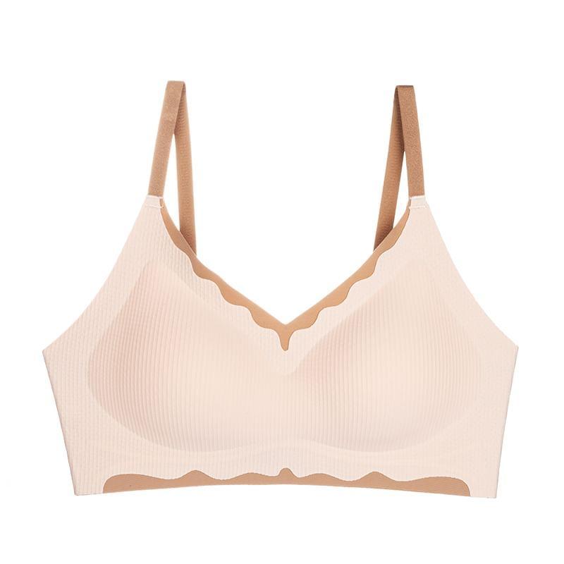 Two Tone Wireless Bra Product Image