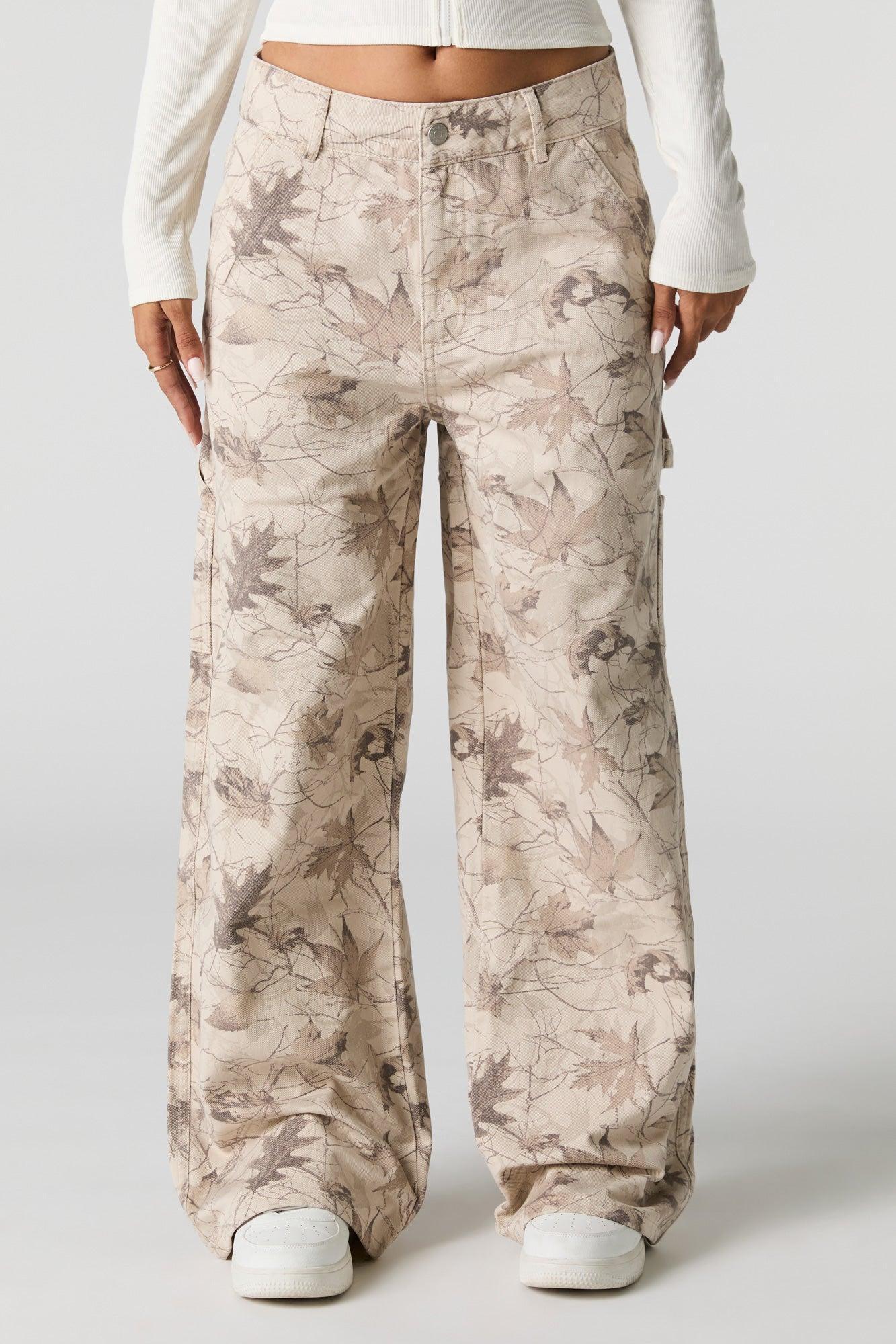 Baggy Cargo Carpenter Jean Female Product Image