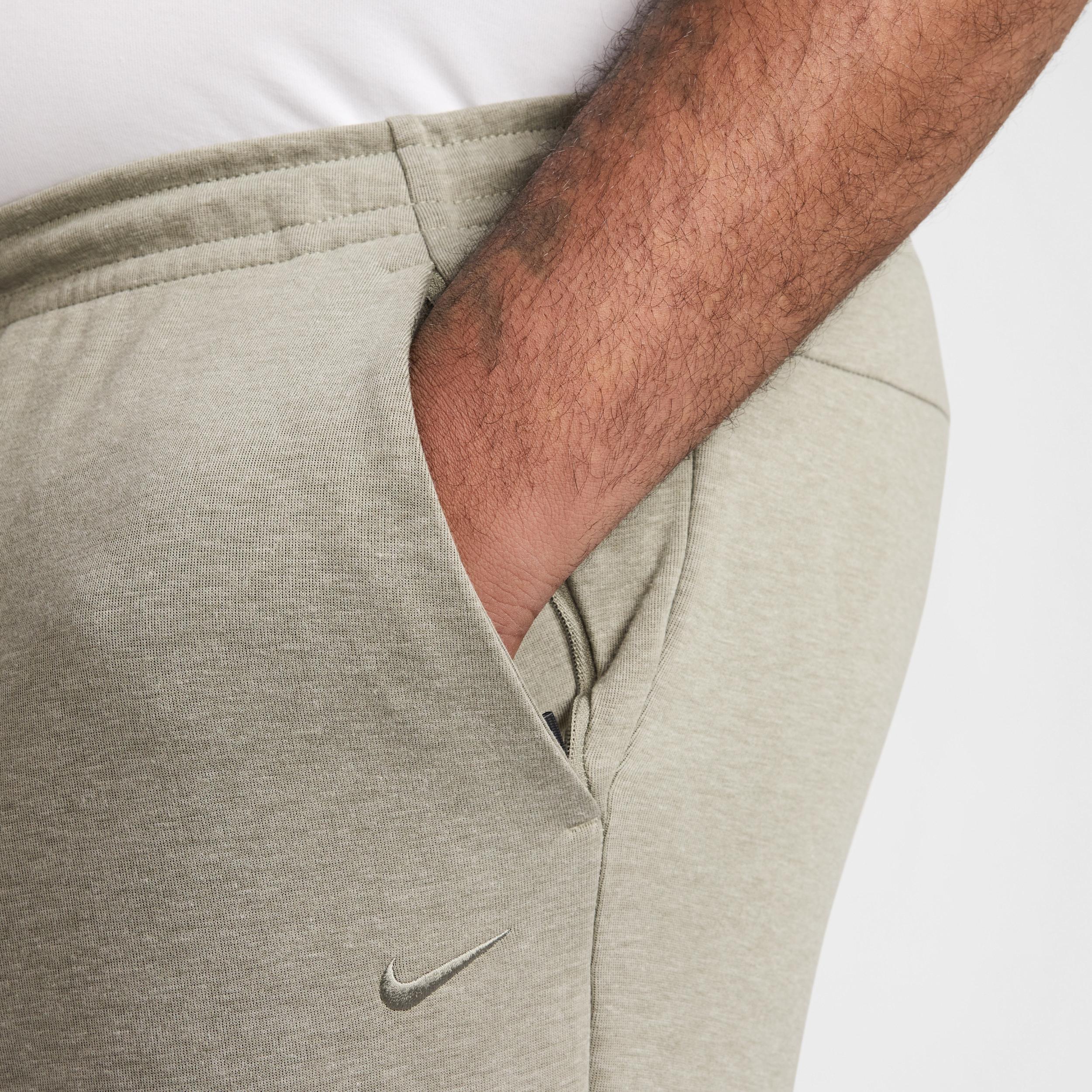 Nike Men's Primary Fleece Dri-FIT UV Tapered Performance Pants Product Image