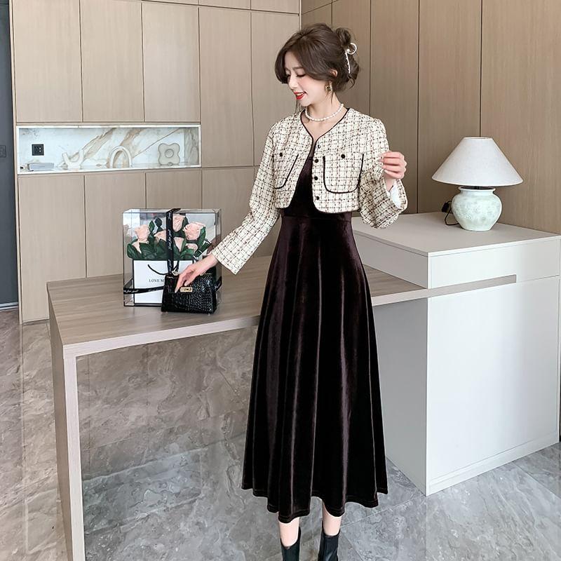 V-Neck Plaid Tweed Crop Jacket / Spaghetti Strap Plain Velvet A-Line Maxi Dress Product Image