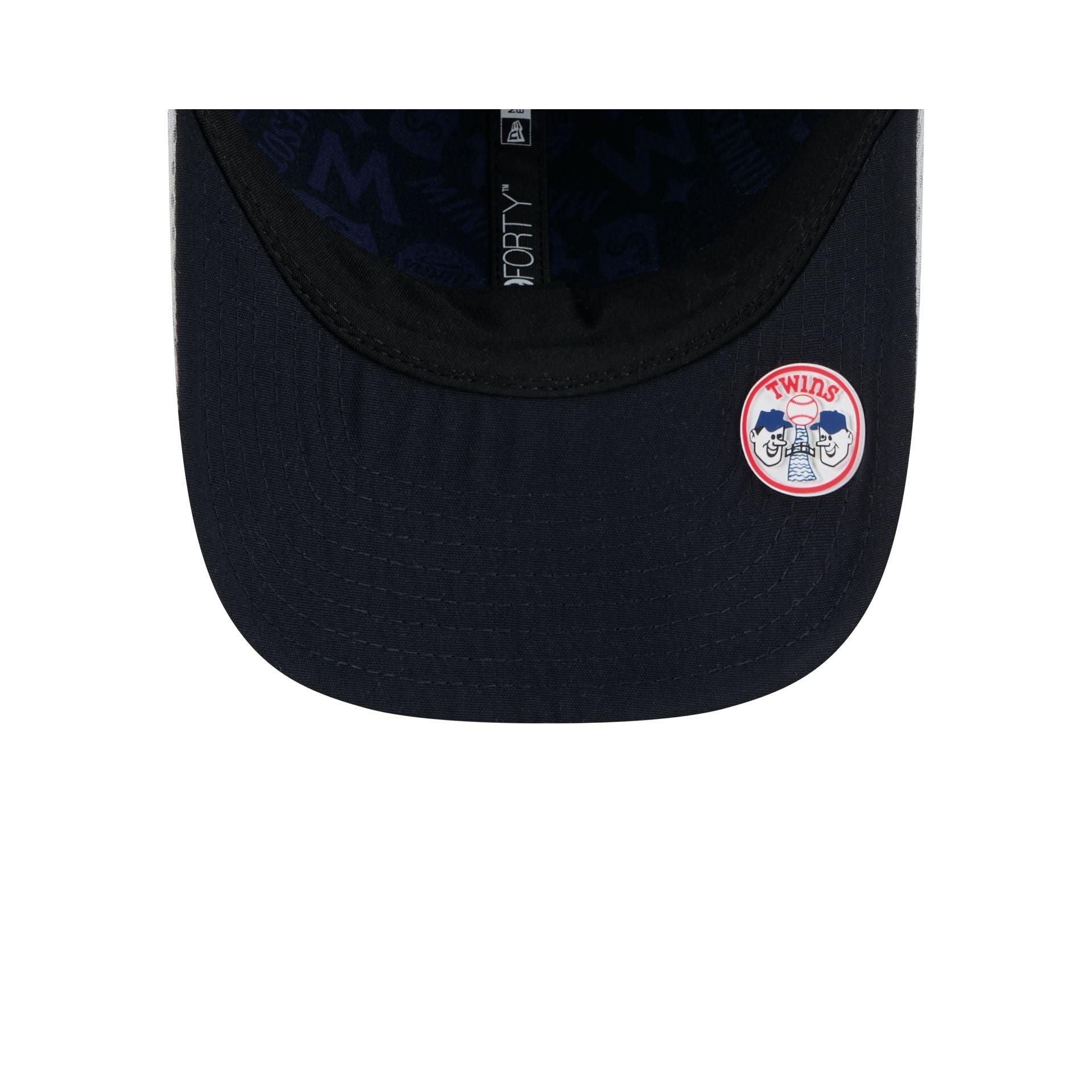Minnesota Twins 2025 Clubhouse Gray 9FORTY M-Crown Snapback Hat Male Product Image