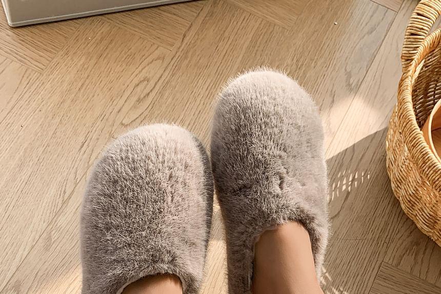 Plain Fluffy Home Slippers Product Image