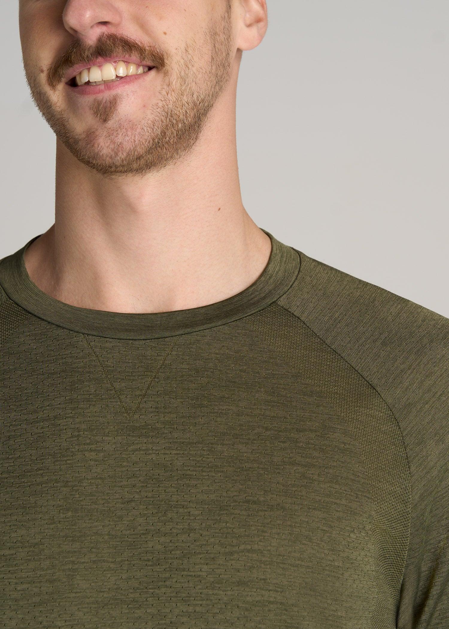 A.T. Performance MODERN-FIT Raglan Shirt for Tall Men in Olive Mix Product Image