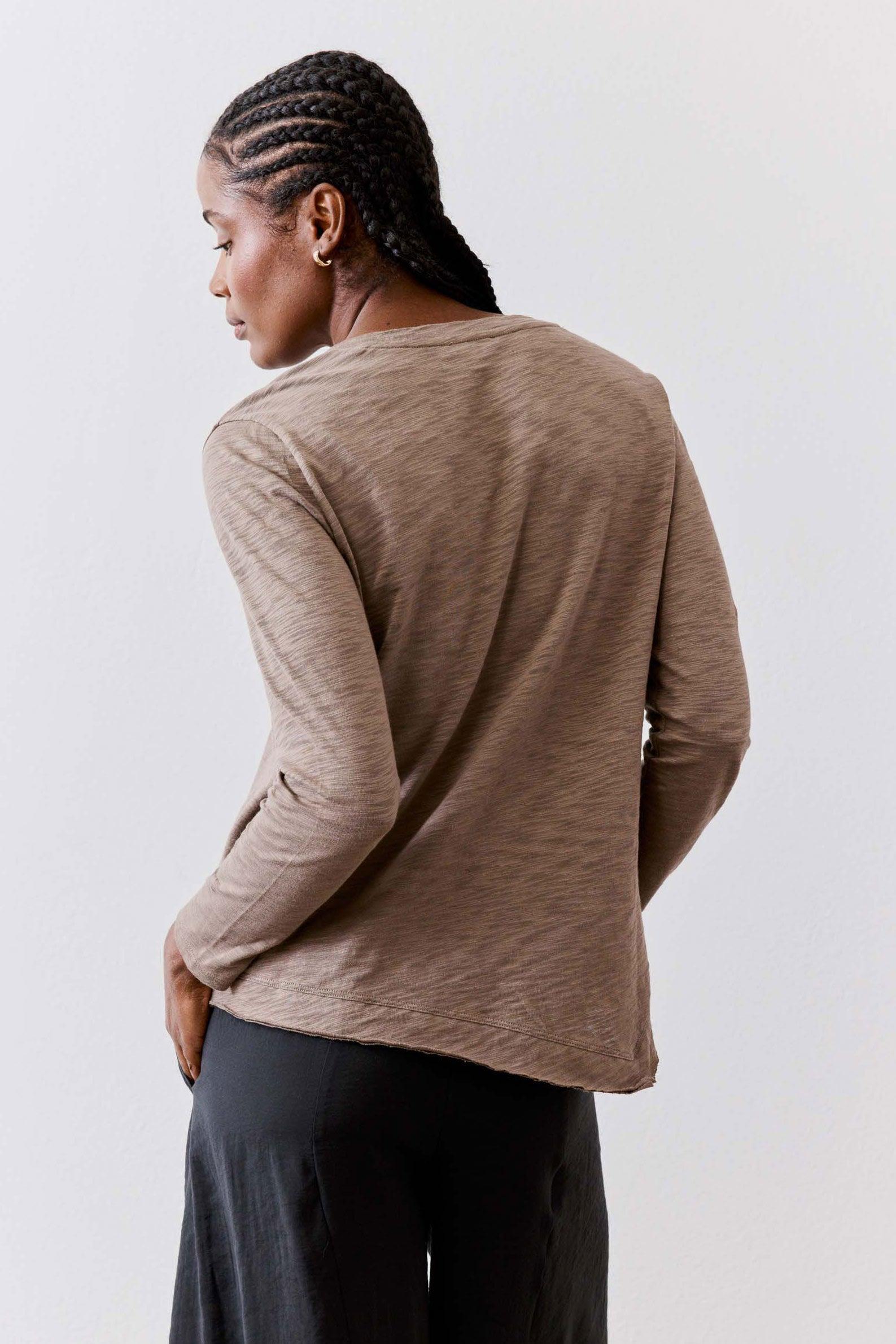 New Angle V-Neck Long Sleeve Top Product Image