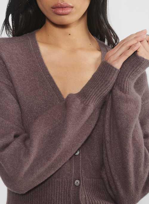camila sweater Product Image