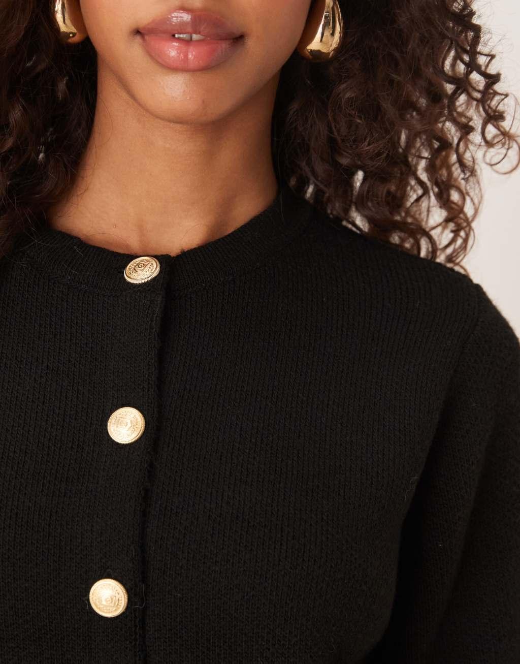 JDY O-neck button cardigan in black Product Image