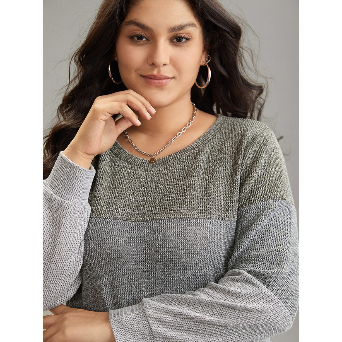 Plus Size Heather Colorblock Contrast Knit Sweatshirt Women Multicolor Casual Heather Round Neck Dailywear Sweatshirts BloomChic 22-24/3X Product Image