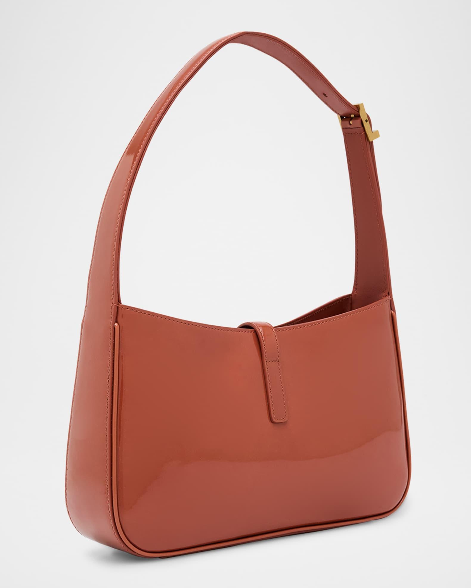 Le 5 A 7 YSL Shoulder Bag in Patent Leather Product Image