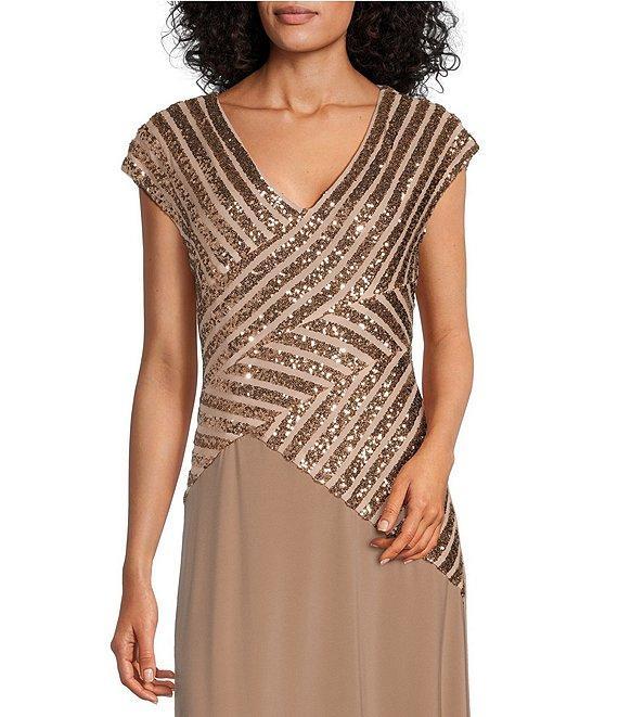 Le Bos Cap Sleeve V-Neck Sequin Trim Bodice Gown Product Image