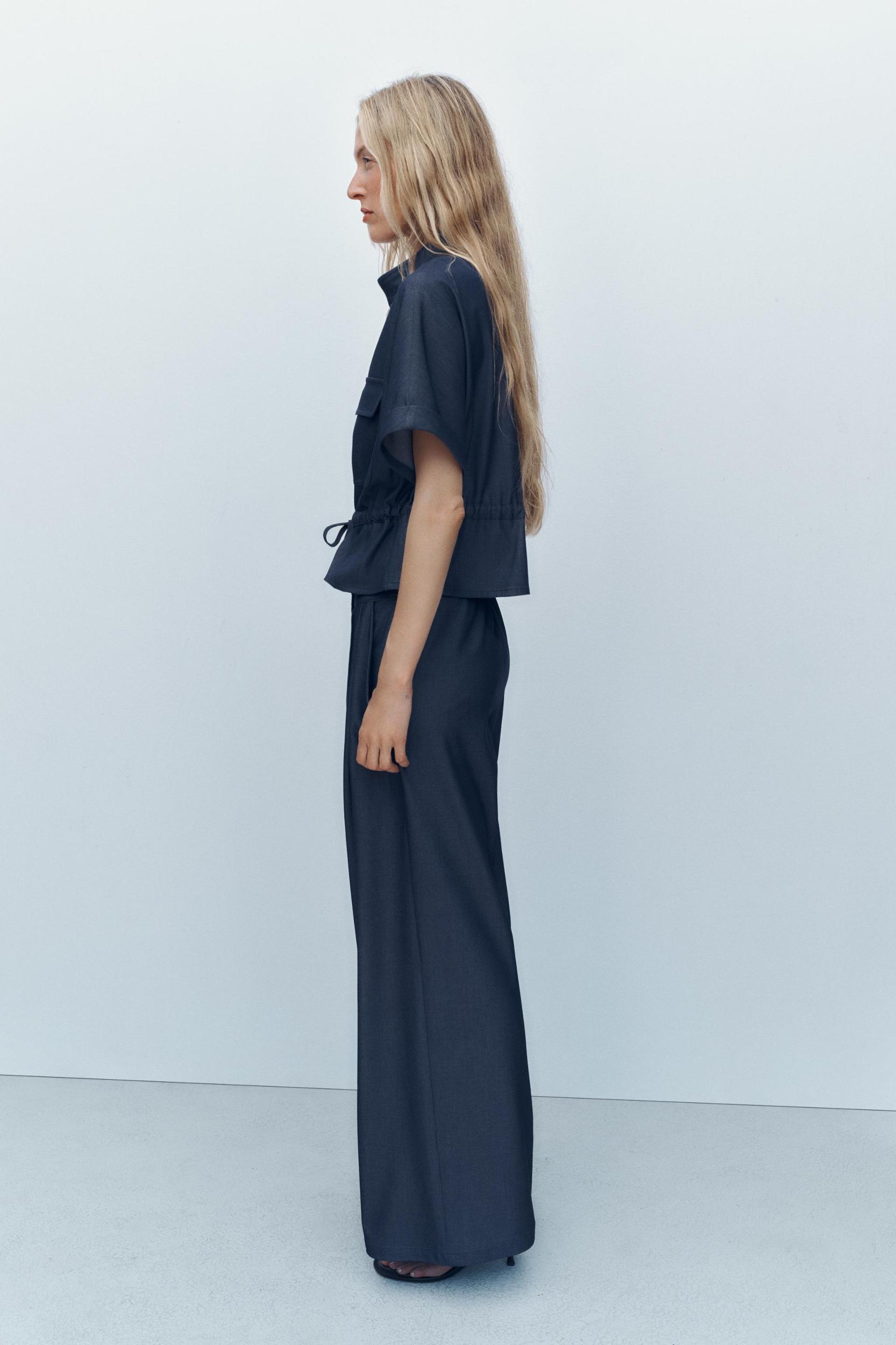PLEATED WIDE LEG PANTS Product Image