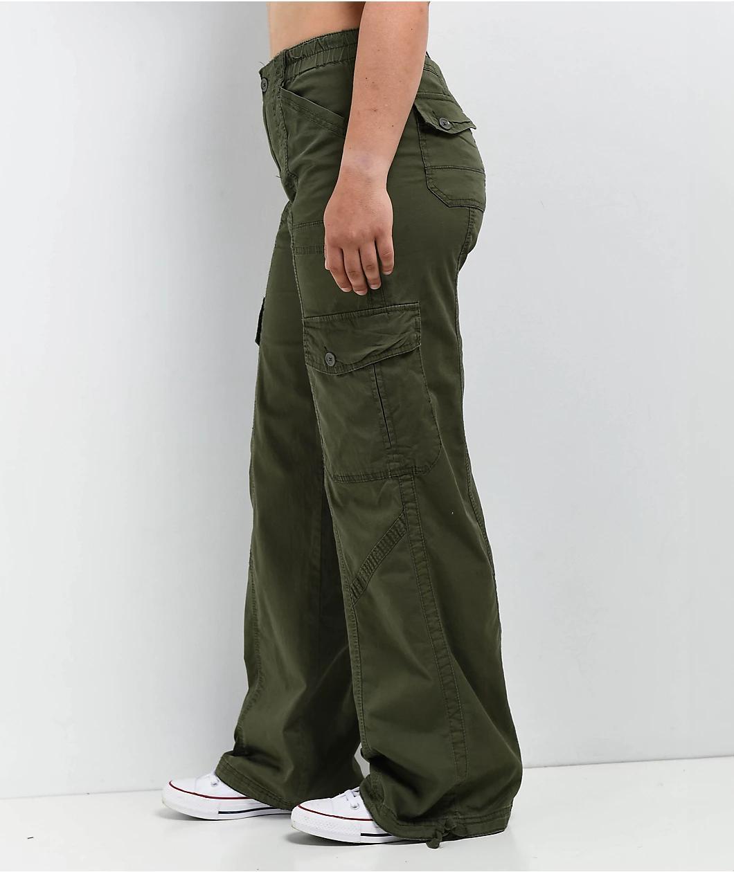 Unionbay Jay Serpent Cargo Pants Product Image