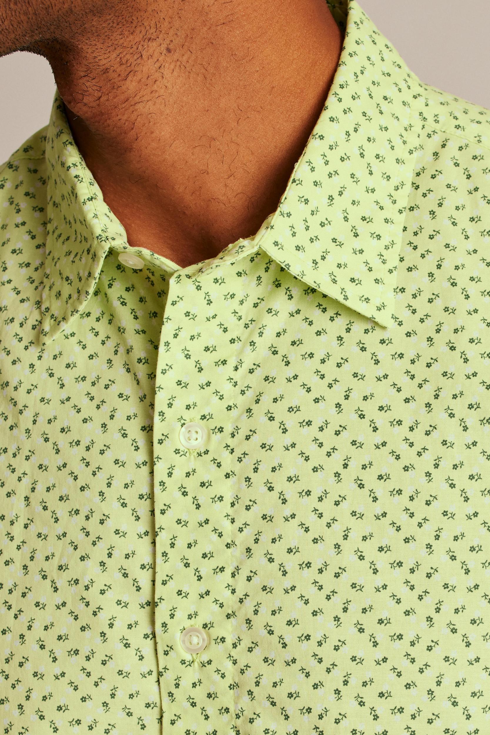 Riviera Short Sleeve Shirt Product Image