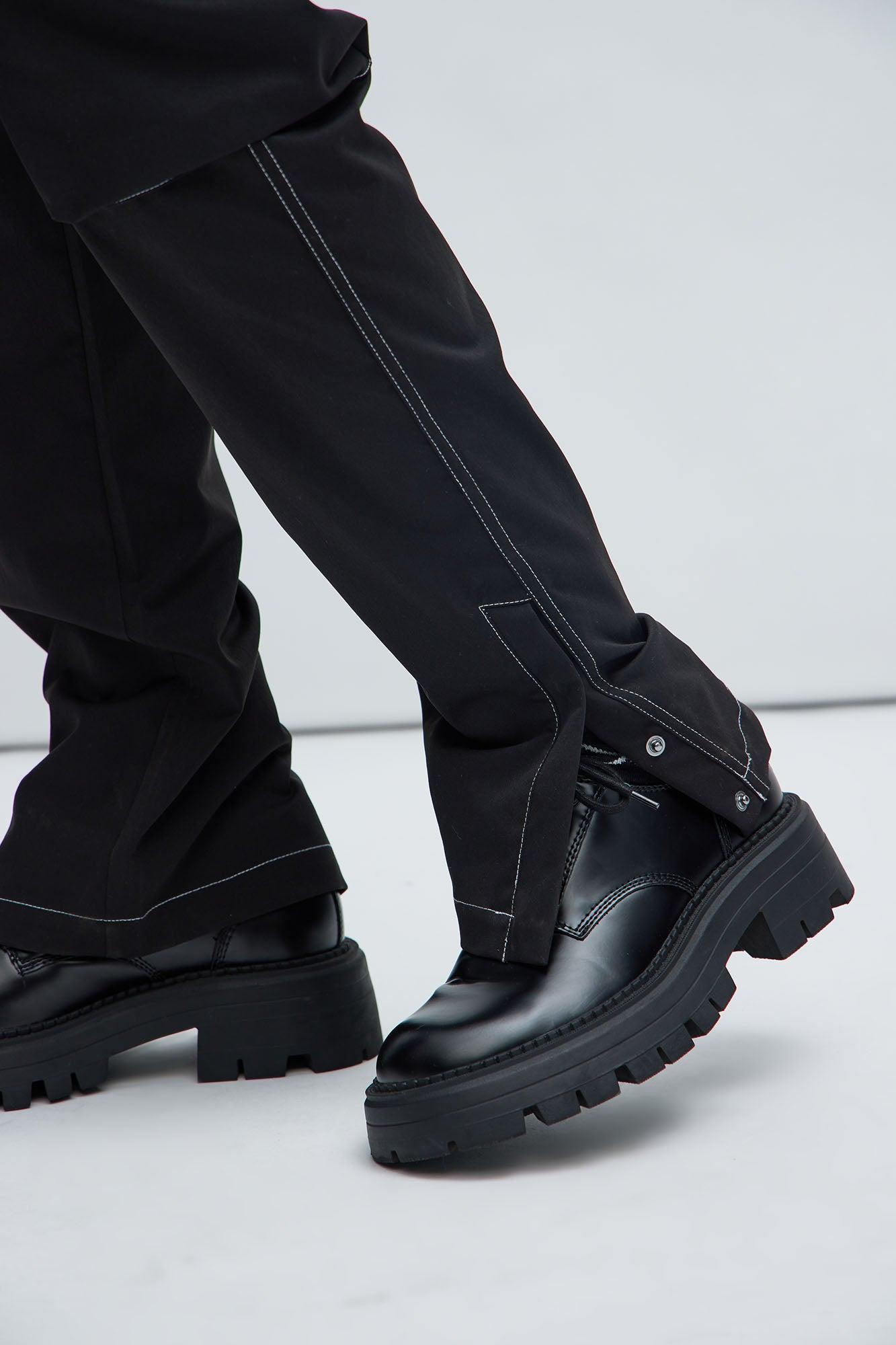 Curtis Contrast Stitch Relaxed Cargo Pants - Black Product Image