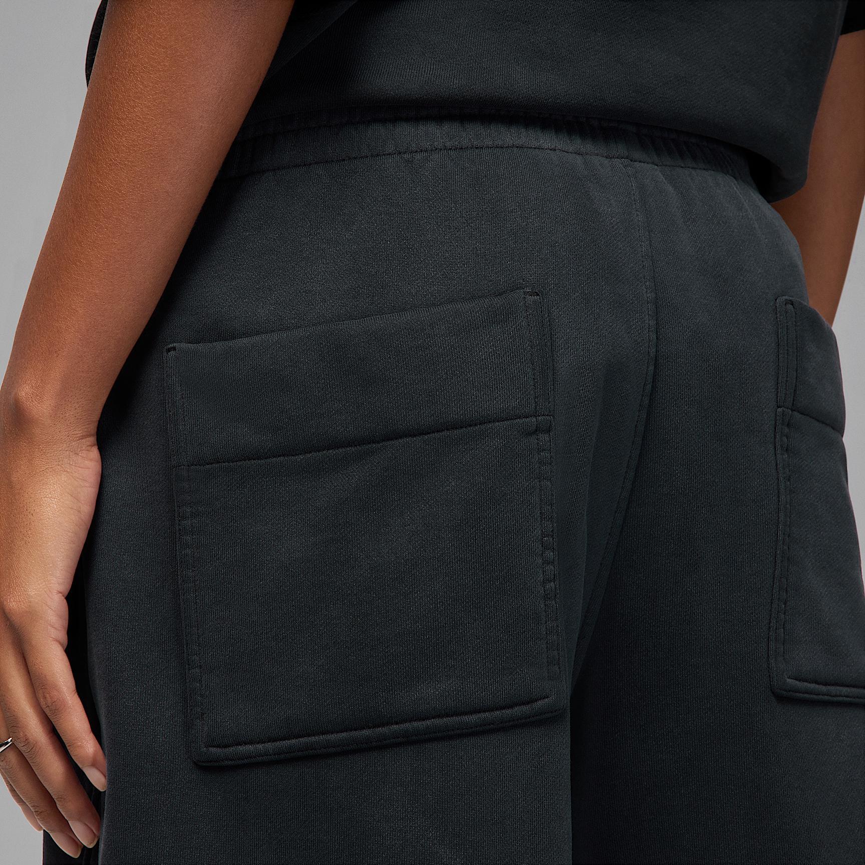 Jordan Flight Fleece Women's French Terry Big Shorts Product Image