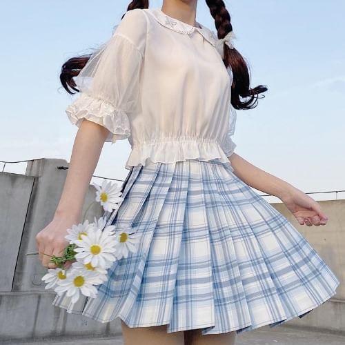 Flared-Cuff Bow Dotted Ruffled Blouse Product Image