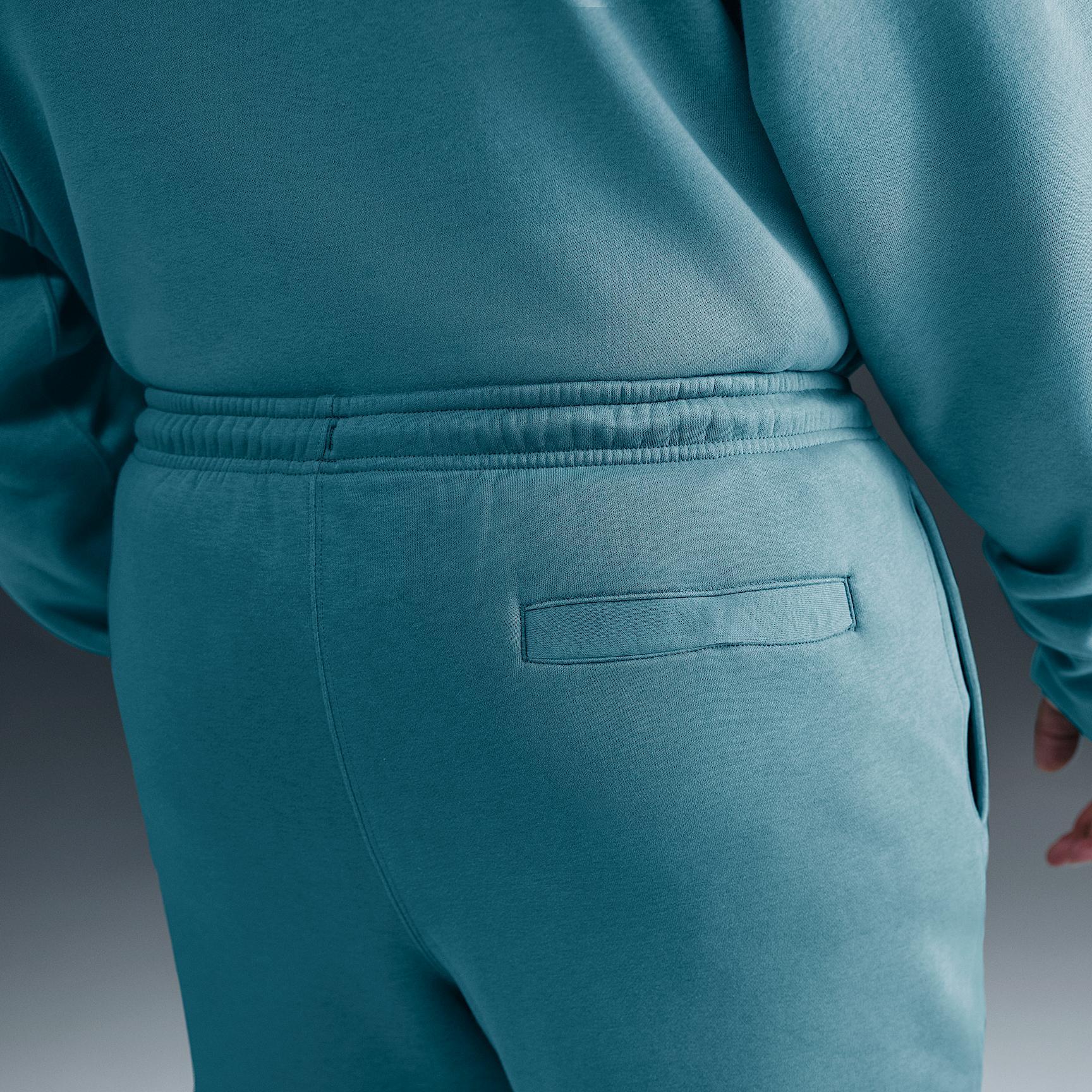 Nike Mens Club Fleece Premium Jogger Pants Product Image