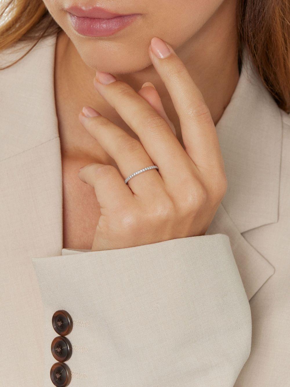 18kt recycled white gold Mara diamond ring Product Image