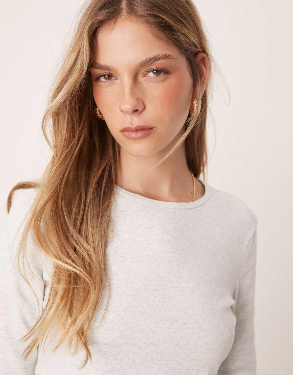Gina Tricot jersey rib round neck long sleeve top in gray melange Product Image