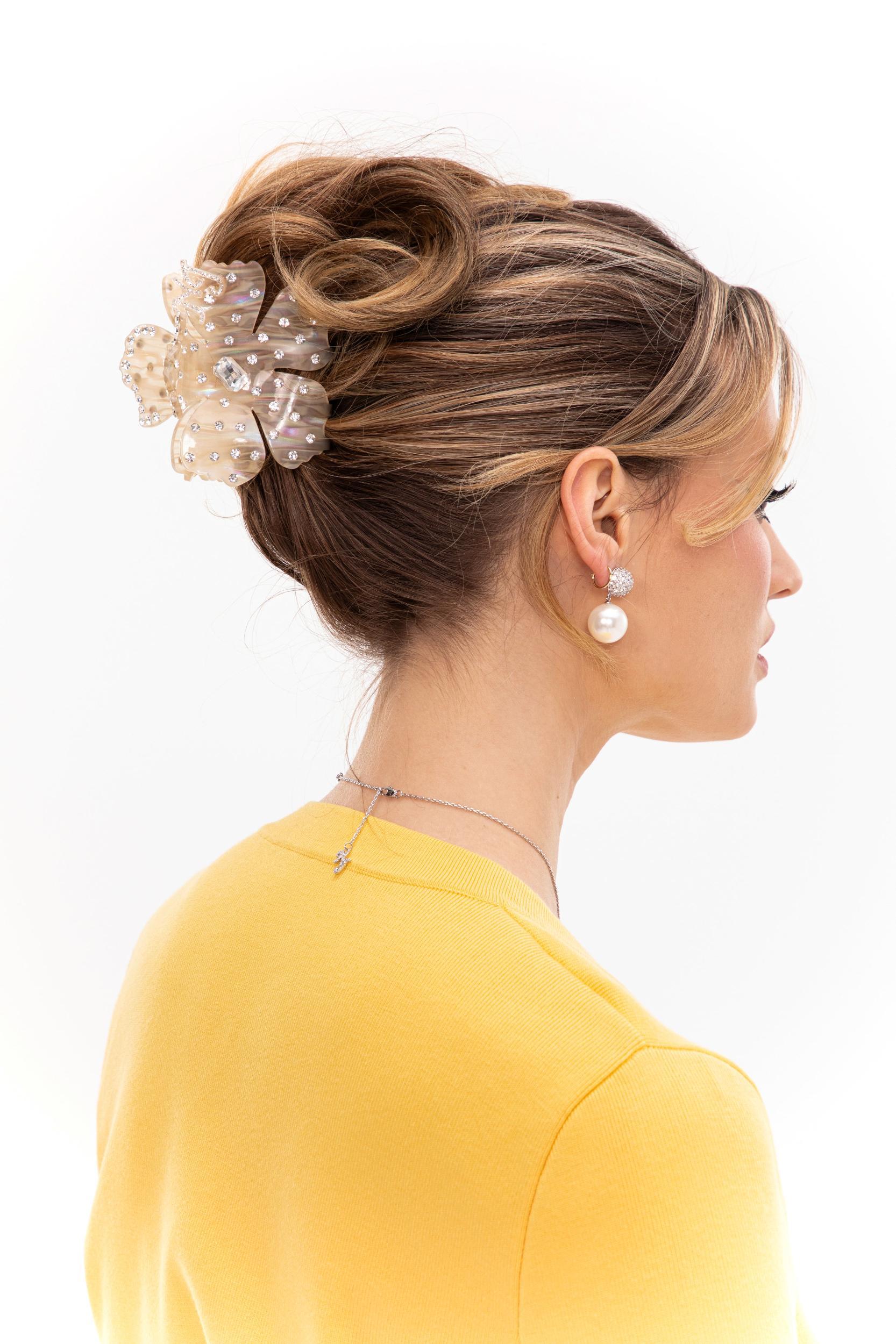 Flora Hairclip (Yellow) Product Image