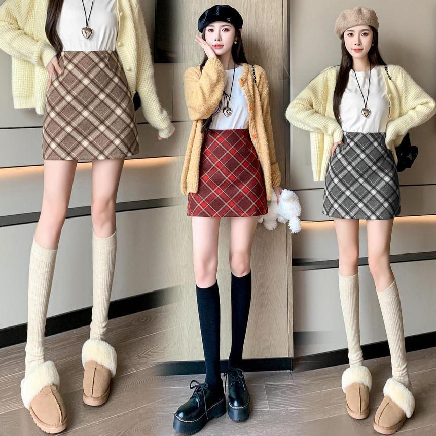High Waist Plaid Mini A-Line Skirt Product Image