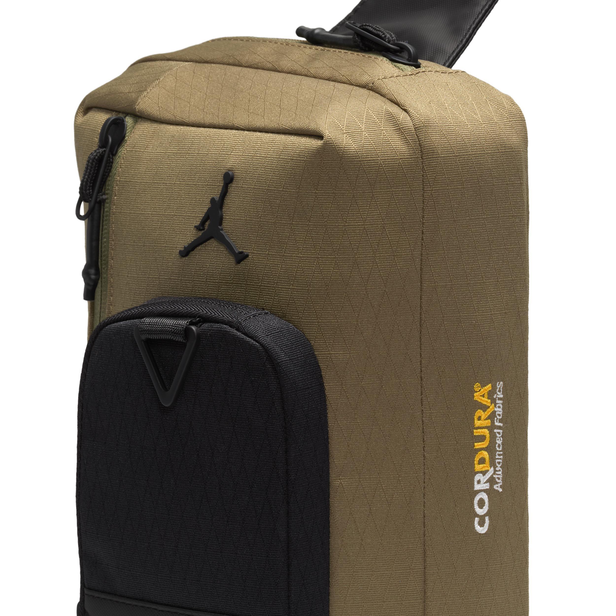 Men's Jordan Collectors Crossbody Bag (3L) Product Image