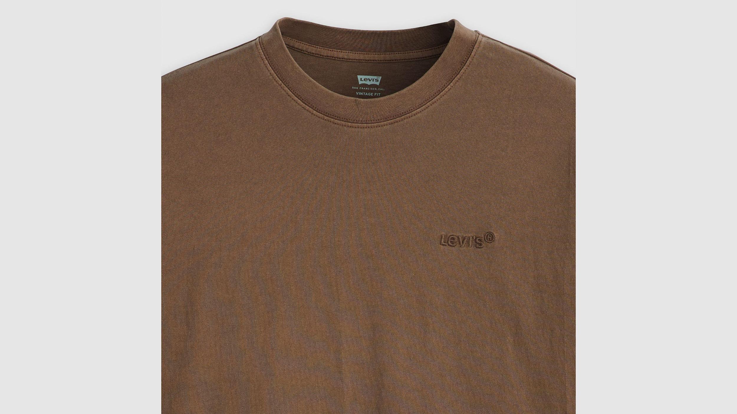 Red Tab™ Vintage T-Shirt Product Image