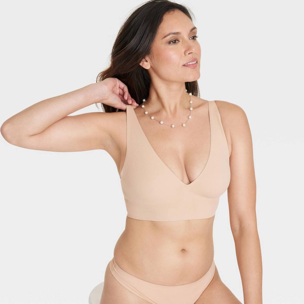 Women's Luxury Collection Bonded Microfiber Plunge Bralette - Auden™ Pearl Tan XXL: V Back, Adjustable Straps Product Image