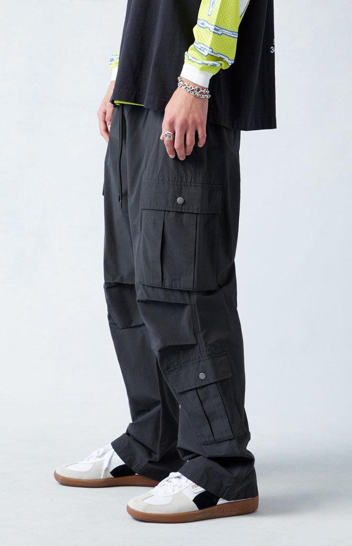Mens Baggy Cargo Pants - Product Image
