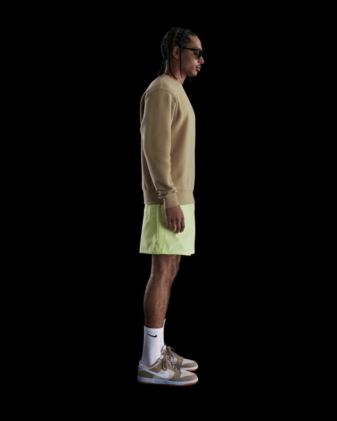Nike Men's Club Fleece Crew Product Image