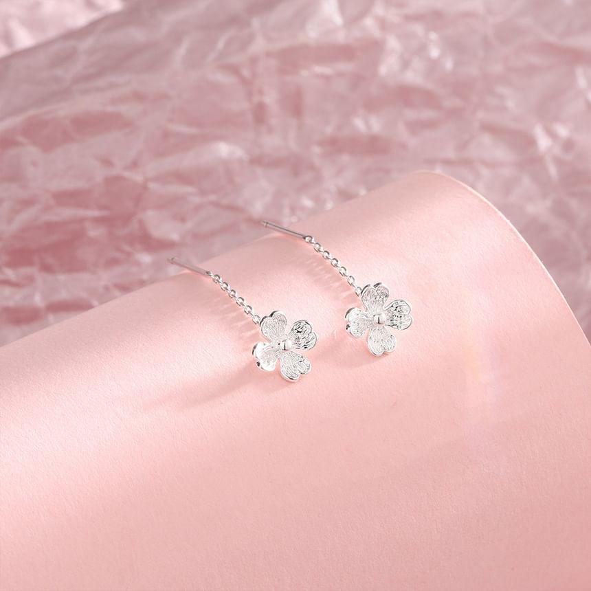 Flower Threader Earring Product Image