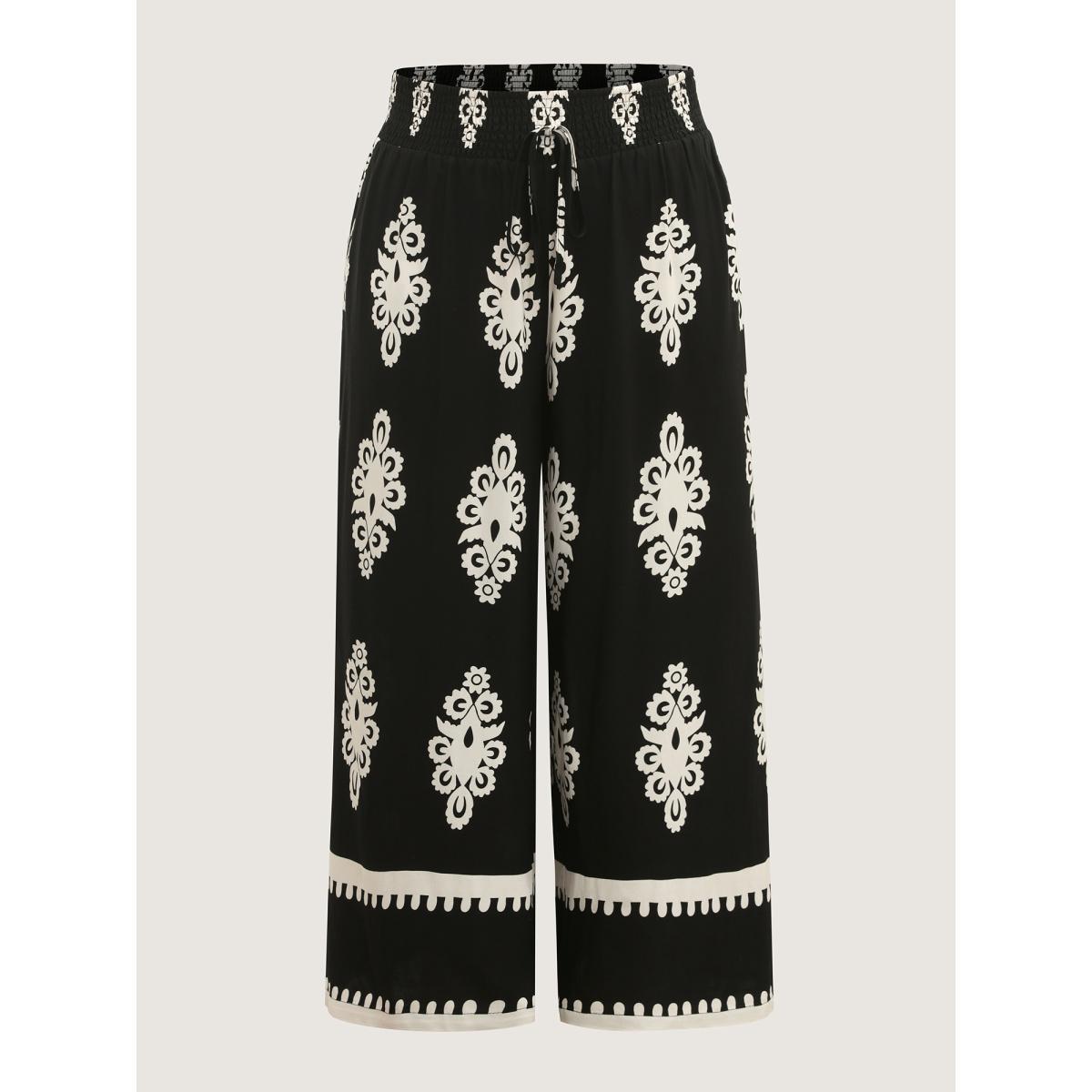 Plus Size Ornate Print Shirred Wide-Leg Pants Women Black Resort Wide Leg Mid Rise Vacation Pants BloomChic 26/4X Product Image