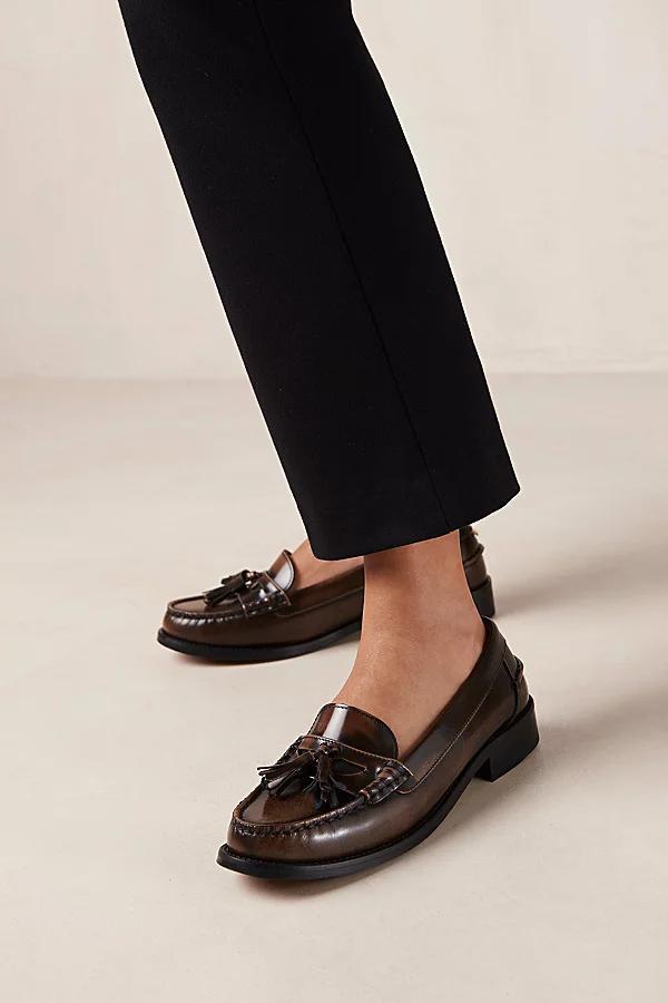 Alohas Womens Terrane Leather Loafers Product Image