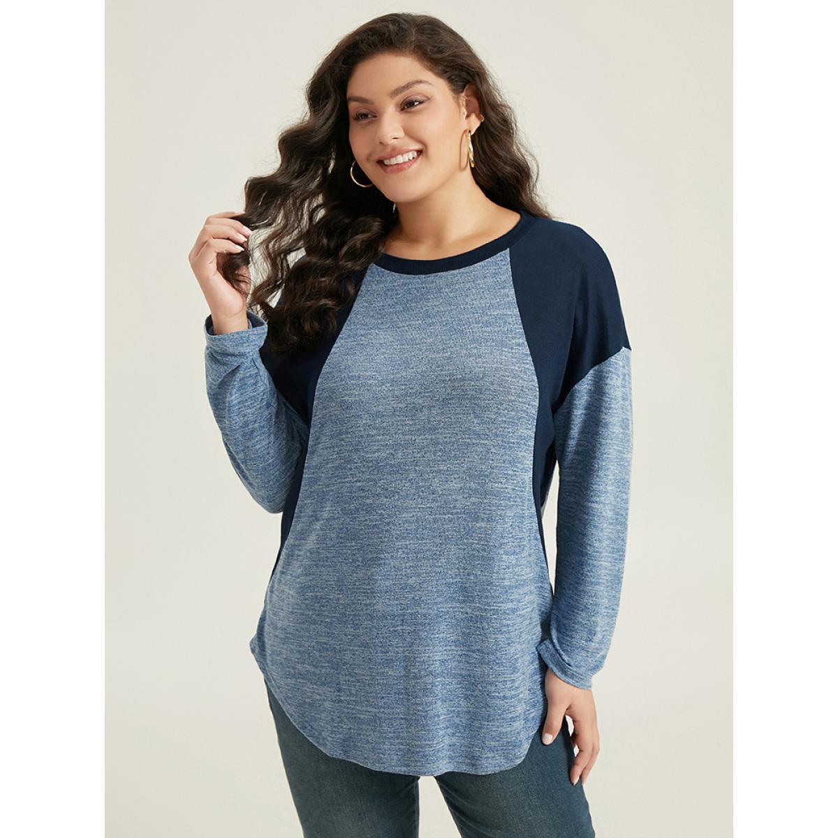 Plus Size Heather Patchwork Round Neck Curved Hem T-shirt Blue Women Elegant Contrast Plain Round Neck Dailywear T-shirts BloomChic 28/5X Product Image