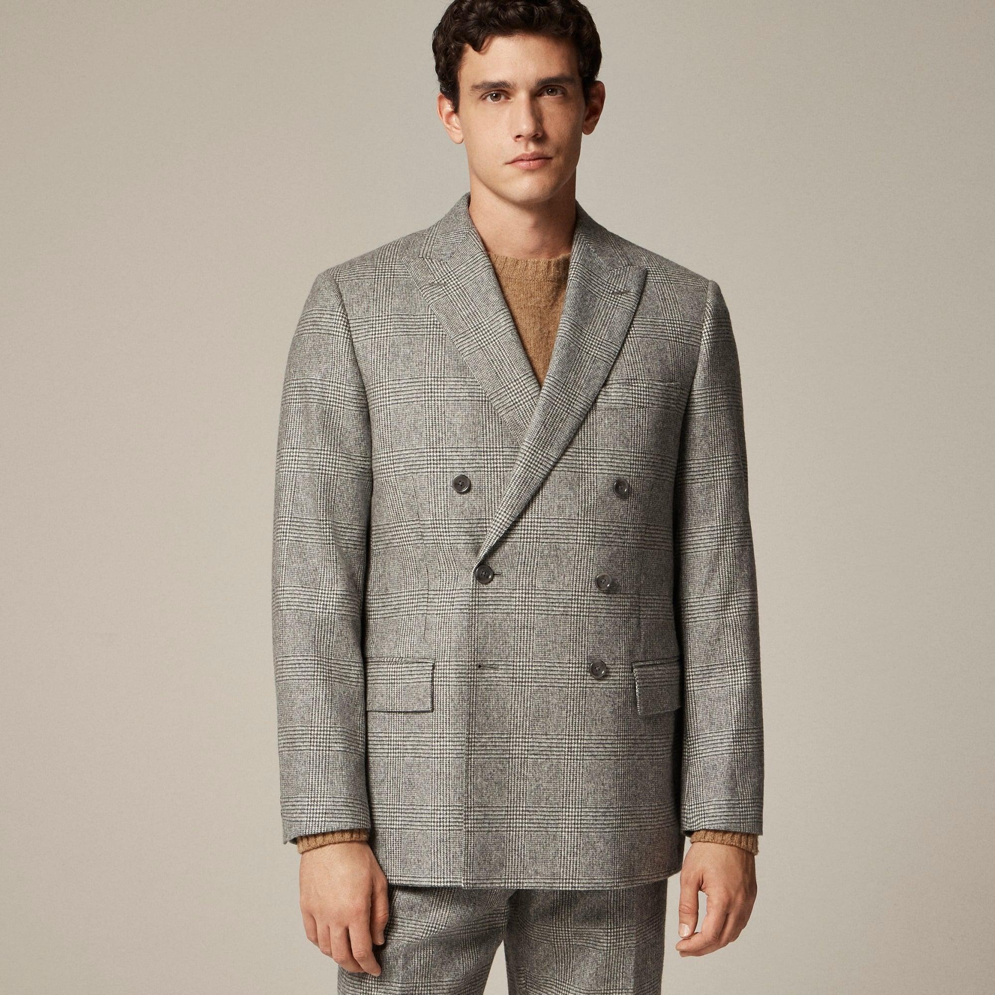 Kenmare Relaxed-fit double-breasted suit jacket in Scottish lambswool flannel Product Image