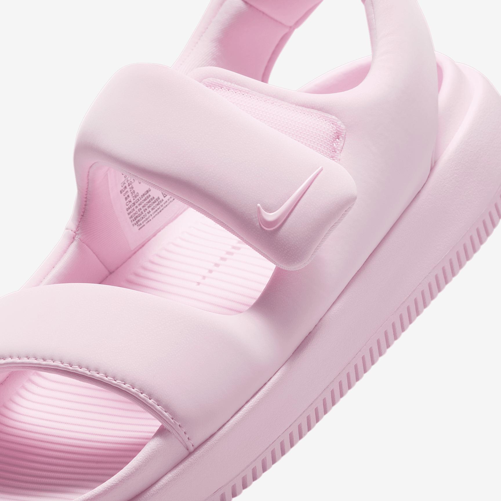 Nike Calm Women's Sandals Product Image