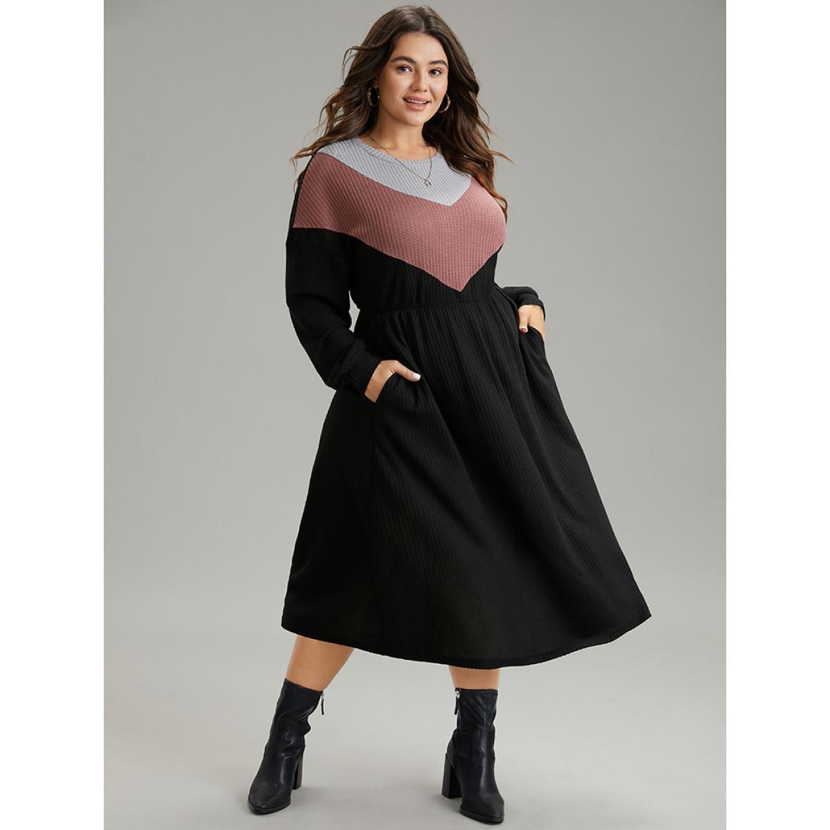 Plus Size Colorblock Waffle Knit Pocket Drop Shoulder Dress Black Women Casual Waffle Knit Round Neck Long Sleeve Curvy Midi Dress BloomChic 26/4X Product Image