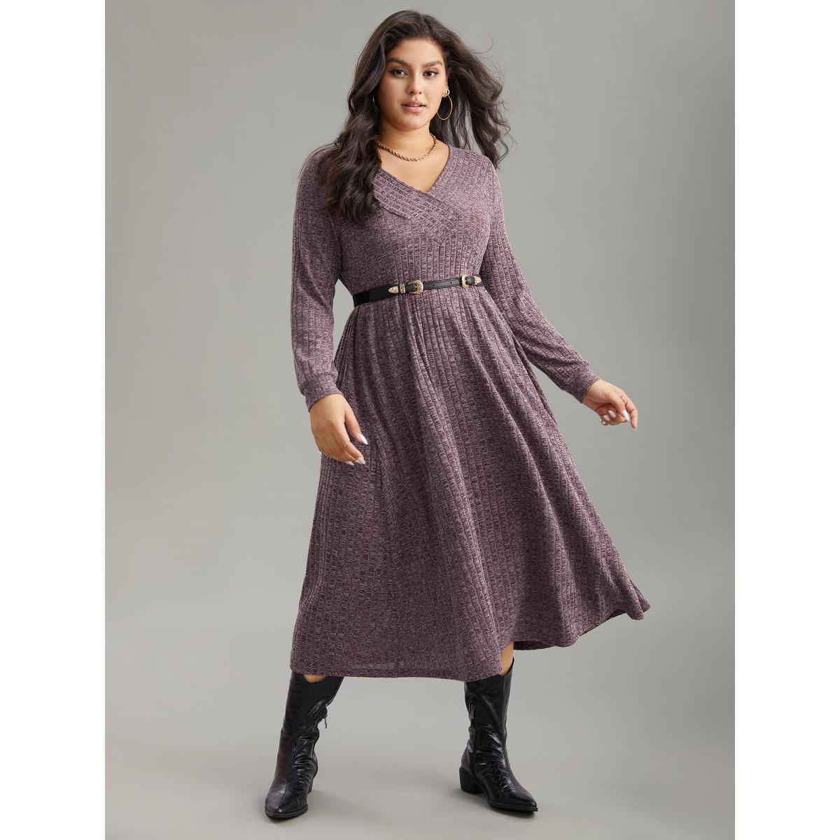 Plus Size Rib Knit Plain Plisse Long Sleeve Dress Mauve Women Casual Rib Knit V-neck Long Sleeve Curvy Midi Dress BloomChic 12/L Product Image