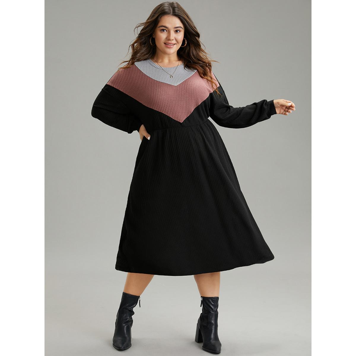 Plus Size Colorblock Waffle Knit Pocket Drop Shoulder Dress Black Women Casual Waffle Knit Round Neck Long Sleeve Curvy Midi Dress BloomChic 26/4X Product Image