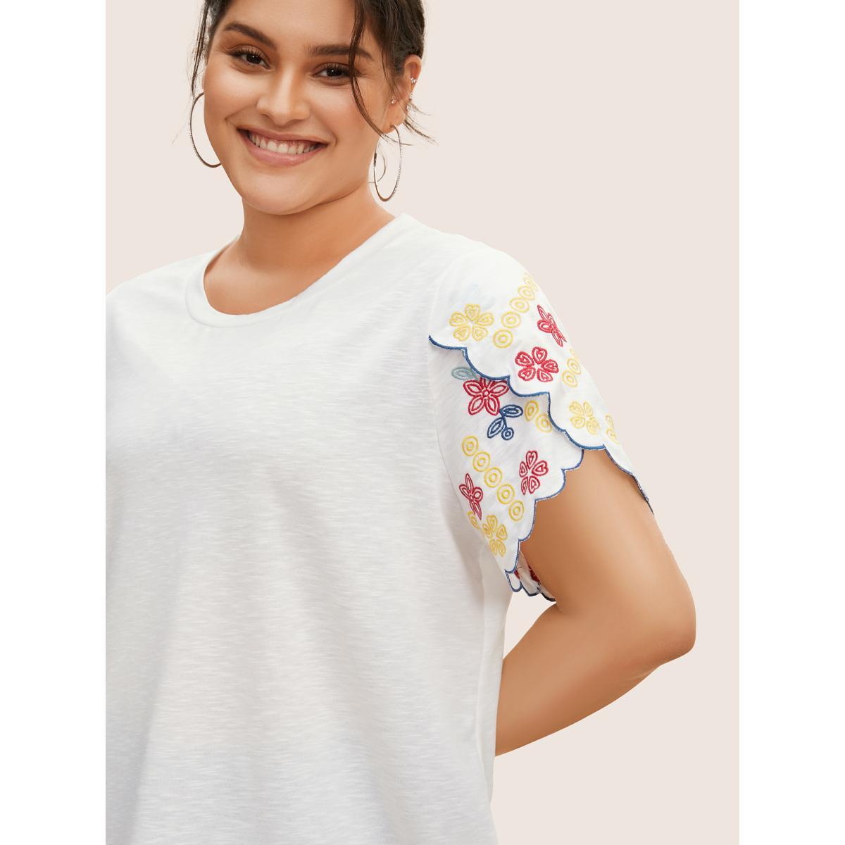 Plus Size Contrast Floral Embroidered Petal Sleeve T-shirt WhiteSmoke Women Casual Petal edge Round Neck Everyday T-shirts BloomChic 26/4X Product Image