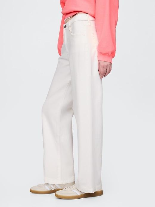 Mid Rise '90s Loose Jeans Product Image