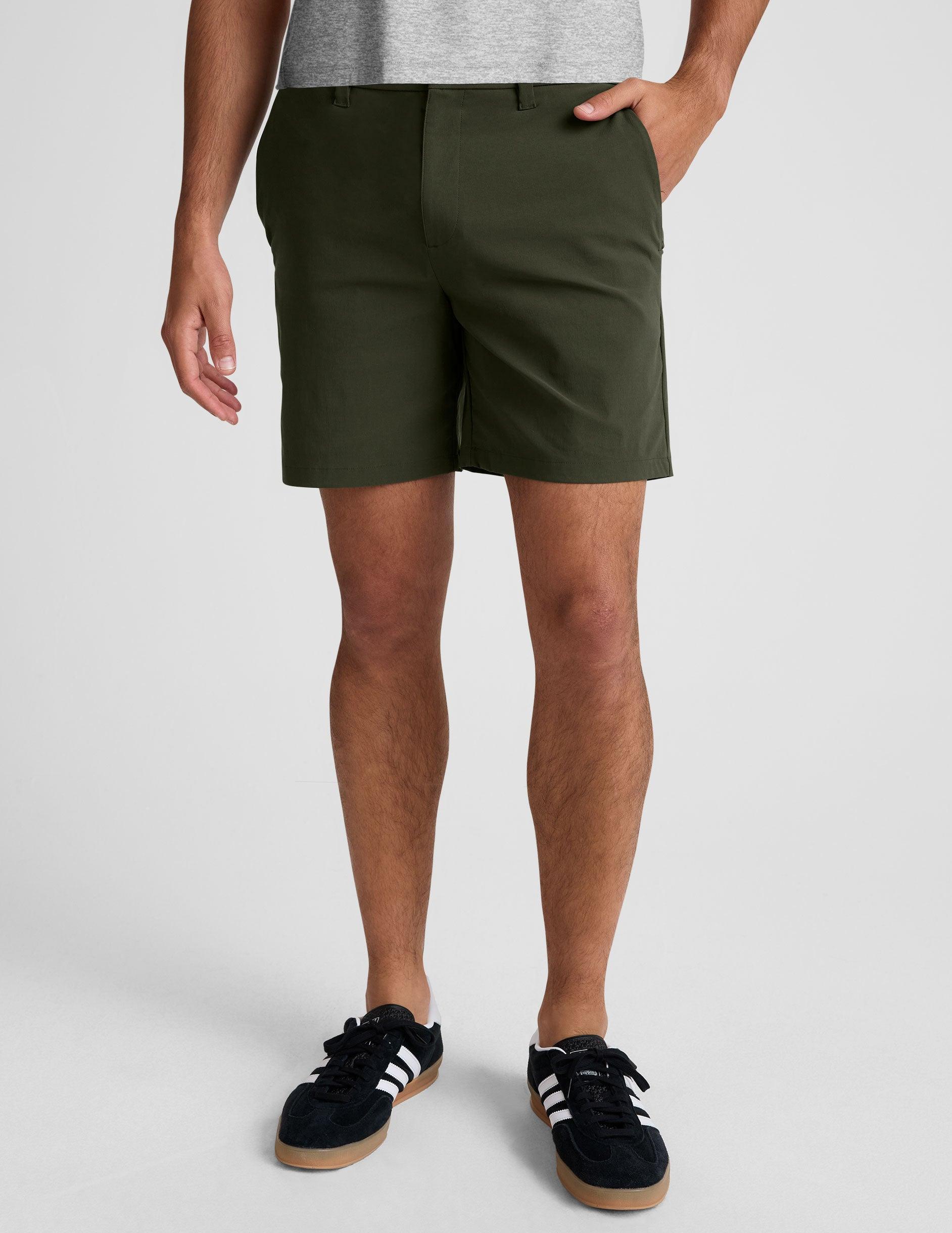 Essential Men's Chino Short Male Product Image