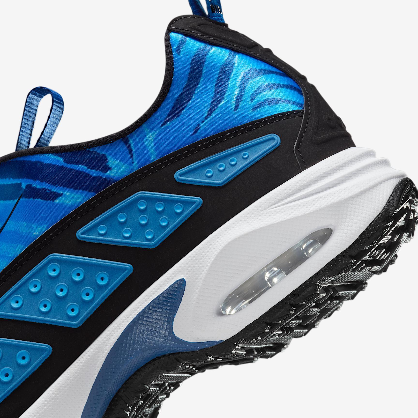 Nike Women's Air Max SNDR Camo Shoes Product Image