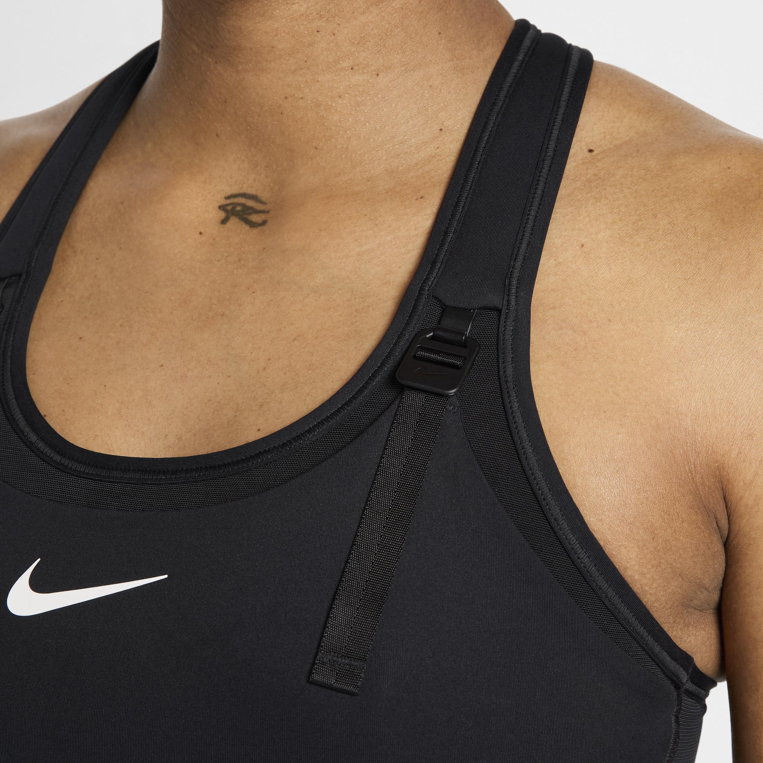 Nike (M) Swoosh Women's Nursing and Wearable Pump-Compatible Sports Bra (Maternity) Product Image
