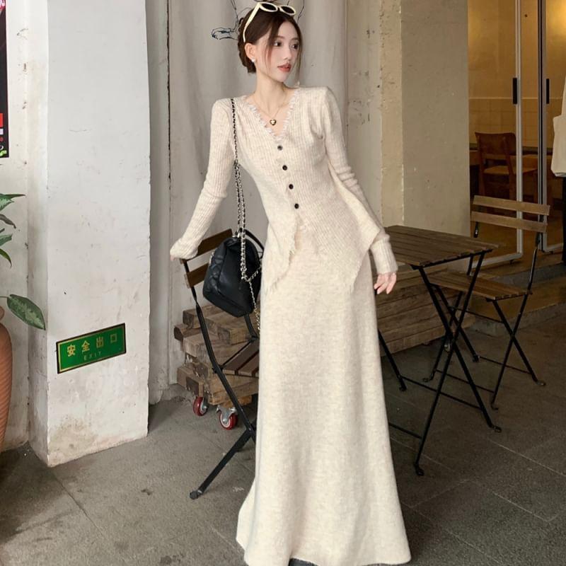 Set: V-Neck Plain Distressed Front-Slit Sweater + High Waist Maxi A-Line Skirt Product Image