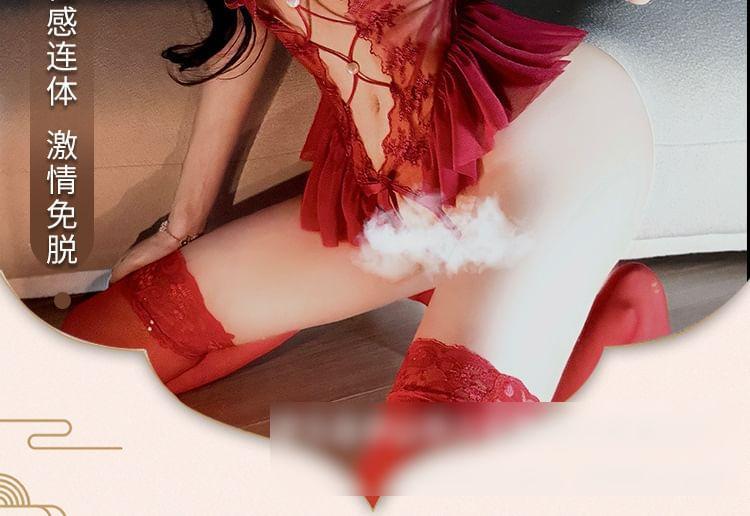 Spaghetti Strap Bow Accent Ruffle Trim Cutout Crotchless Lace Teddy Product Image