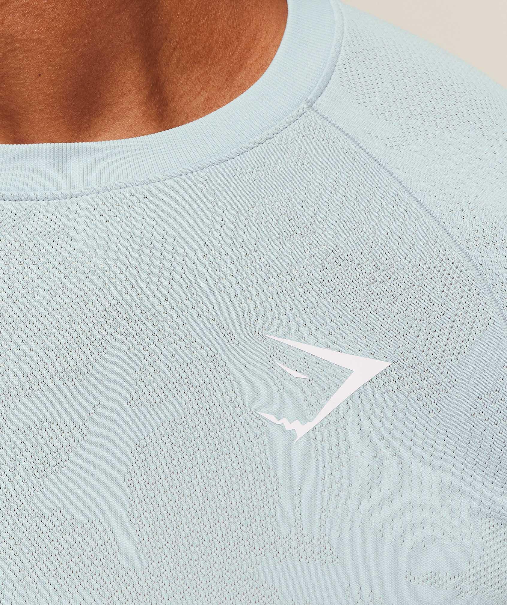 Gymshark Geo Seamless Long Sleeve T-Shirt - Smoke Blue/Soft White Male Product Image