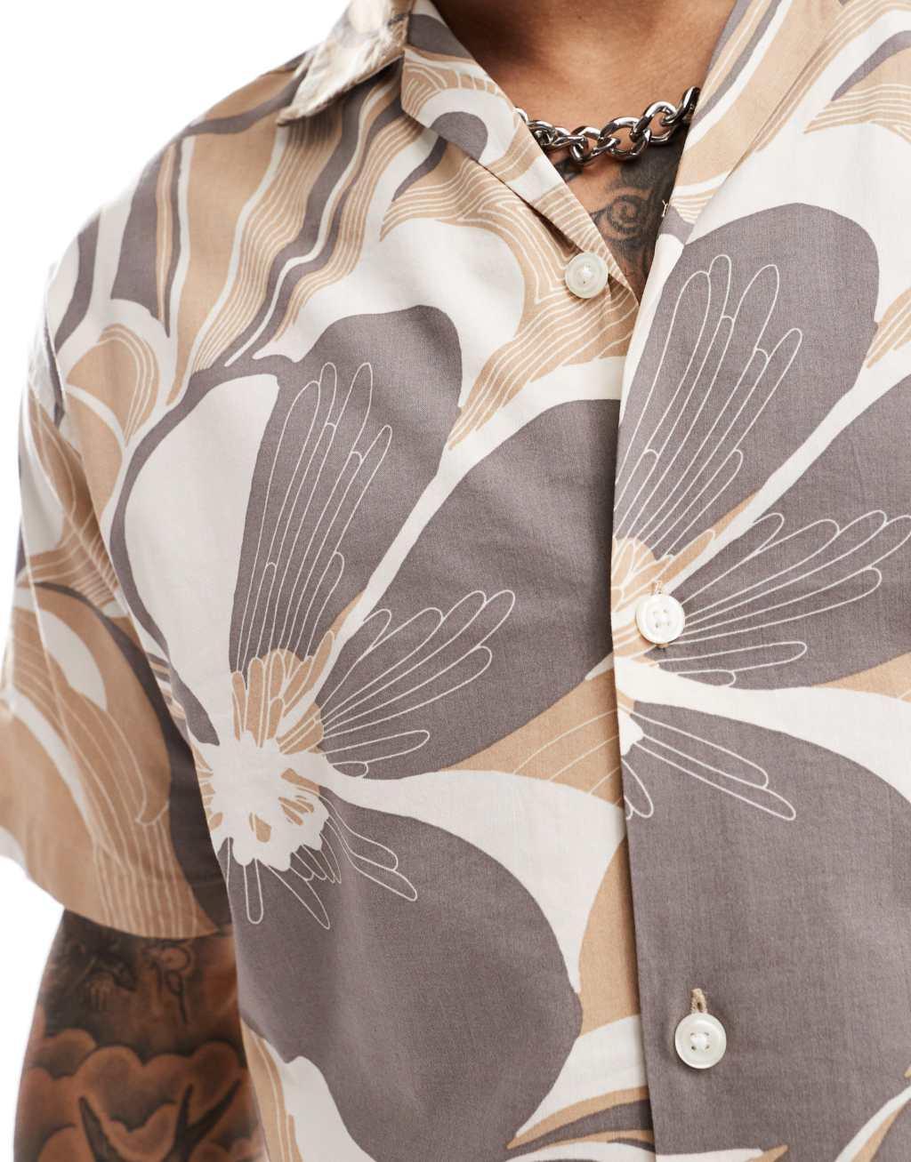 Jack & Jones Premium cotton camp collar shirt in brown retro floral  Product Image