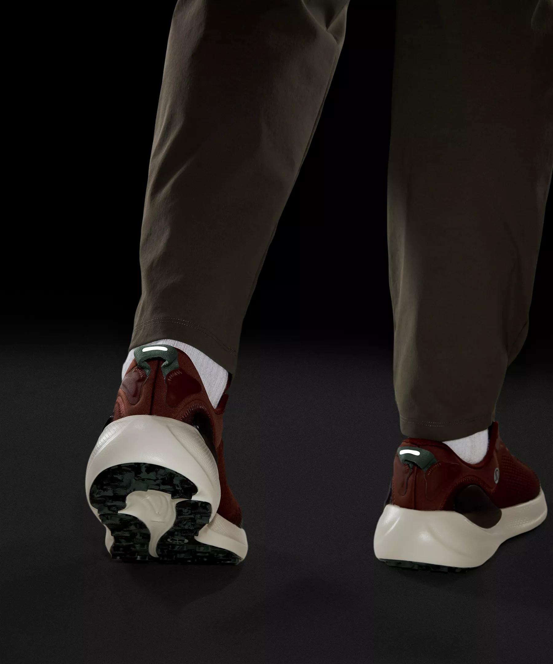 Men's Beyondfeel Trail Running Shoe Product Image
