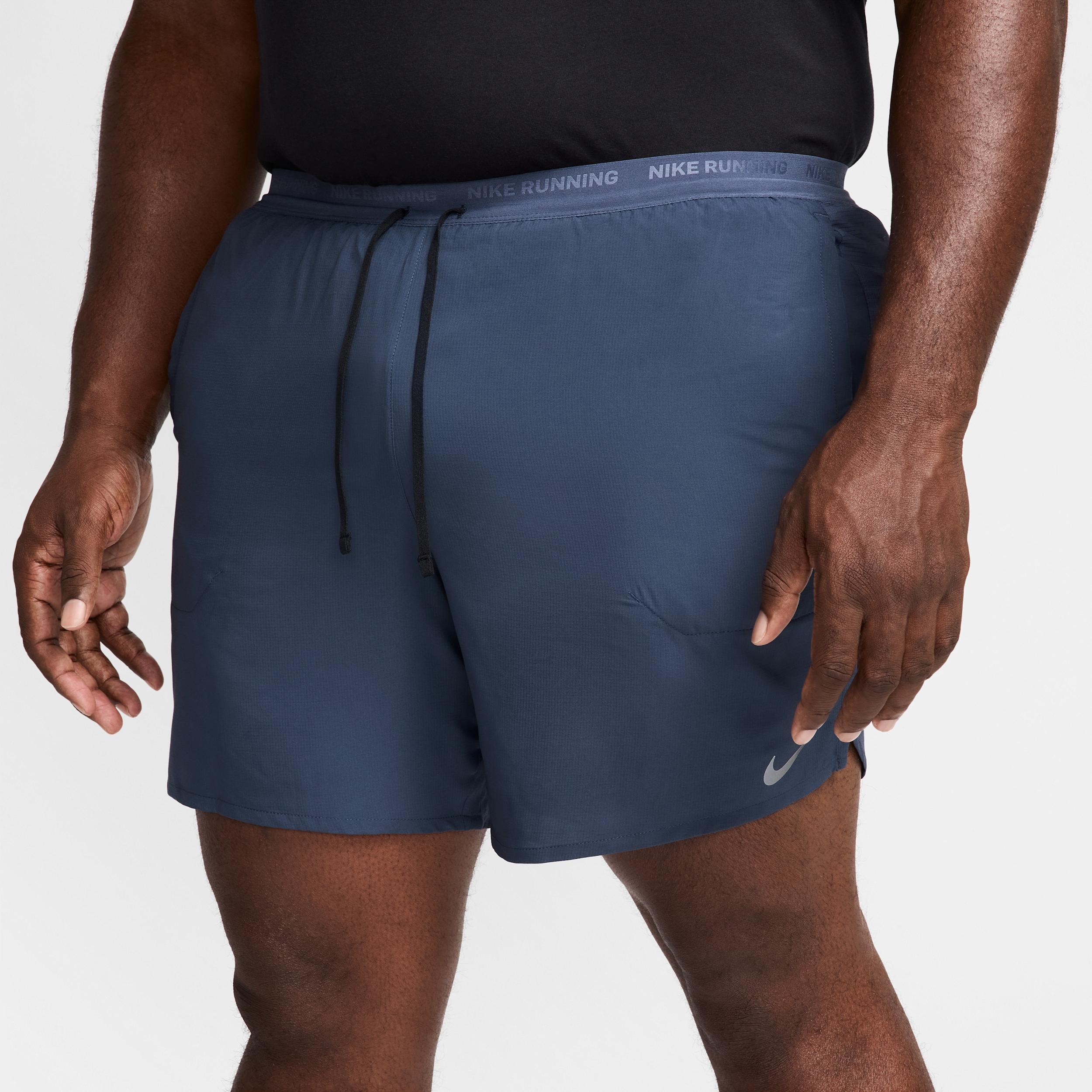 Nike Men's Stride Dri-FIT 7" Brief-Lined Running Shorts Product Image